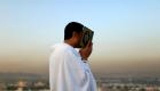 حجاج بيت الله الحرام يستقرون في مزدلفة