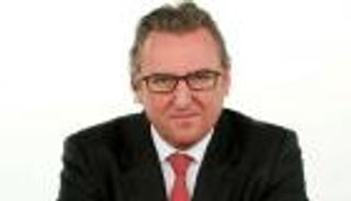 الفيلسوف جوارديولا يجدد أفضليته على مورينيو 