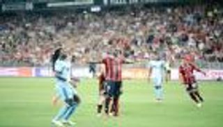 بالفيديو.. 7 دقائق تمنح بالوتيلي أول هدف في فرنسا