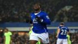 مويس:  لو امتلكت لوكاكو مع إيفرتون لفزت بالدوري الإنجليزي