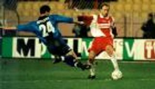 الحكم بالسجن على لاعب موناكو السابق بسبب الضرائب