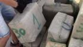 إسبانيا تصادر 15 طن حشيش من زورق بالمتوسط