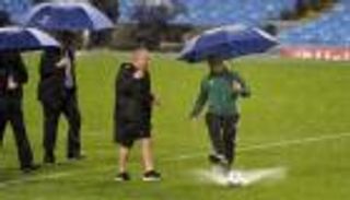 مونشنجلادباخ غاضب من توقيت إعادة مواجهته مع السيتي