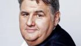 "خيبة كافاني" تعطل باريس سان جيرمان