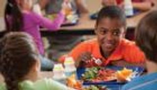 النظام الغذائي الصحي بداية لتفوق الأطفال 