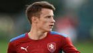 لاعب تشيكي يدخل تاريخ الدوري الأوروبي