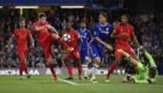 بالفيديو.. ليفربول يلحق بـ"تشيلسي كونتي" الهزيمة الأولى