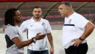 الهولندي إدجار ديفيدز يقضي فترة معايشة بالأهلي الإماراتي