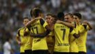 "نصف دستة" في أسبوع تمنح دورتموند رقما قياسيا