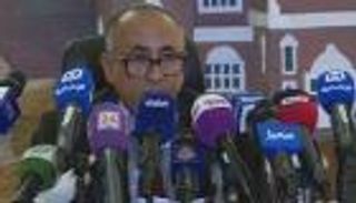 محافظ "المركزي اليمني" الجديد: ميليشيات الحوثي قضت على الاحتياطي