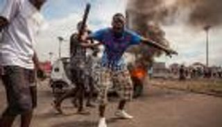 بالصور.."إرحل يا كابيلا".. عصيان في الكونغو يخلف 17 قتيلا