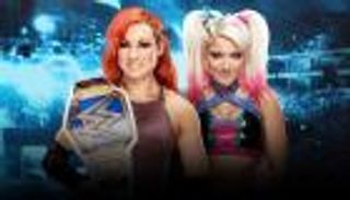 أليكسا تحسم نزالا خماسيا وتتحدى بيكي لينش على لقب سماكدون