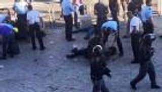 إصابة فلسطيني طعن شرطيين إسرائيليين بالقدس 