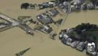 الإعصار "مالاكاس" يجتاح جنوب اليابان ويتجه لطوكيو