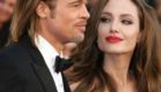 أنجلينا وبراد.. شغلا العالم بالزواج وصدماه بالطلاق