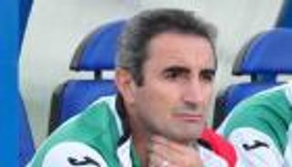 مولودية الجزائر يغلق تدريباته استعدادًا لمولودية وهران