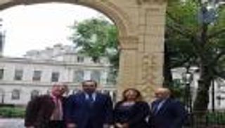 برعاية الإمارات: نصب البوابة التاريخية لمعبد تدمر في نيويورك