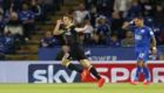 أزبيليكويتا يعوض خطأه أمام ليستر بهدف طائر