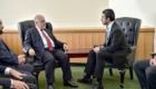 عبدالله بن زايد يلتقي رئيس وزراء العراق