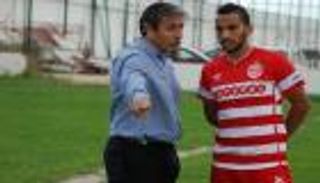 أجانب الإفريقي التونسي يبدأون مخطط "الهروب الكبير"