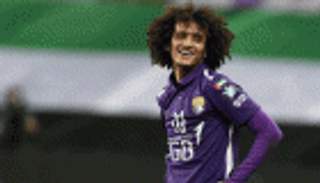 عموري يدافع عن حارس الإمارات