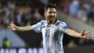 برشلونة يؤكد اعتذار الأرجنتين عن تصريحات باوزا