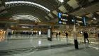 تركيا تطرد نائبا أوروبيا سابقا بعد توقيفه بالمطار