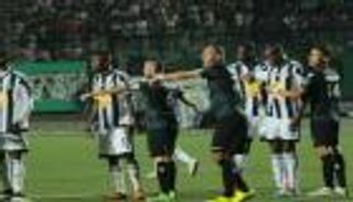 هدف قاتل يرسل بجاية الجزائري لنهائي الكونفدرالية