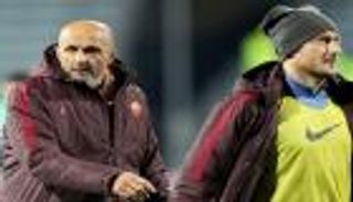 زوجة توتي تفضح تجدد خلافاته مع سباليتي