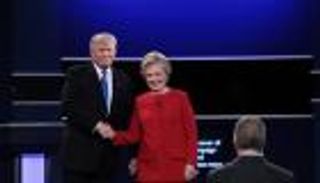 إنفوجراف.. انطباع المشاهدين عن مناظرة "كلينتون – ترامب"