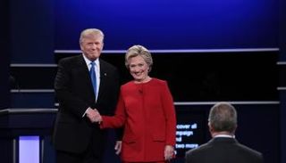 أول مناظرة بين هيلاري وترامب