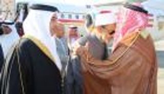 بالصور.. شيخ الأزهر يصل البحرين