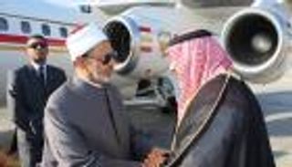 شيخ الأزهر يلتقي ملك البحرين .. ويوجه كلمة لنبذ الفرقة