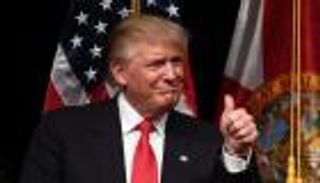 ترامب يجمع 13 مليون دولار في 24 ساعة من الإنترنت