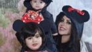 حليمة بولند وابنتاها شخصيات كرتونية في كتاب