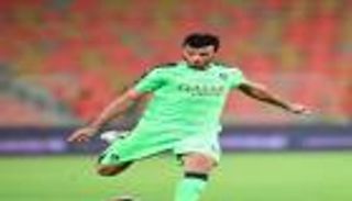 السومة وبن يطو يقودان الأهلي والشباب للتأهل في كأس ولي العهد