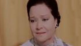 نبيلة عبيد للجمهور: ادعوا لمديحة يسري