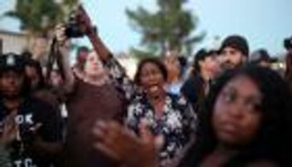 بالفيديو .. انتهاكات الشرطة الأمريكية ضد السود "عرض مستمر"