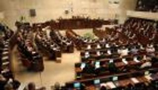 3 جرائم كبرى لبيريز تمنع نواب الكنيست العرب عن جنازته