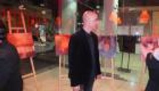 30 لوحة في مزاد بالقدس لصالح الناجيات من السرطان