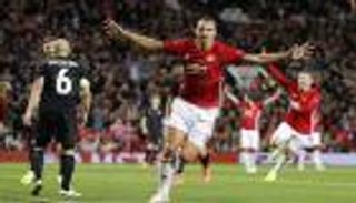 إبرا يقود اليونايتد لفوز صعب في الدوري الأوروبي