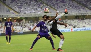 أحمد خميس خلال المباراة