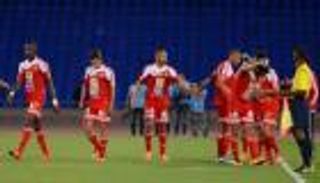 مولودية وهران يعود لصدارة الدوري الجزائري