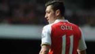 أرسنال بدون أوزيل في بداية 2017