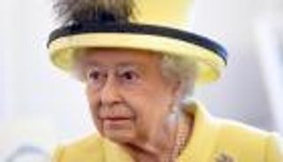 الملكة إليزابيث تغيب عن قداس آخر