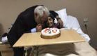 بالصور.. أول ظهور للفنانة مديحة يسري بعد وعكة صحية