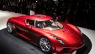 بالصور,, كوينيجزيج تطلق سياراتها الخارقة "ريجيرا" 