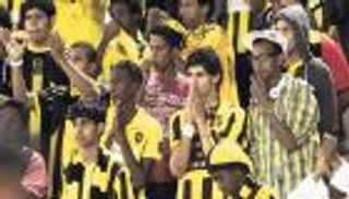 "هبوط الاتحاد" يثير جدلًا بين الجماهير السعودية على تويتر