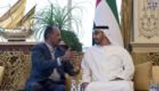 محمد بن زايد يستقبل رئيس إريتريا