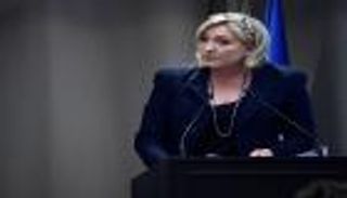 مارين لوبن تدافع عن ضم روسيا للقرم: خطوة شرعية بناء على استفتاء